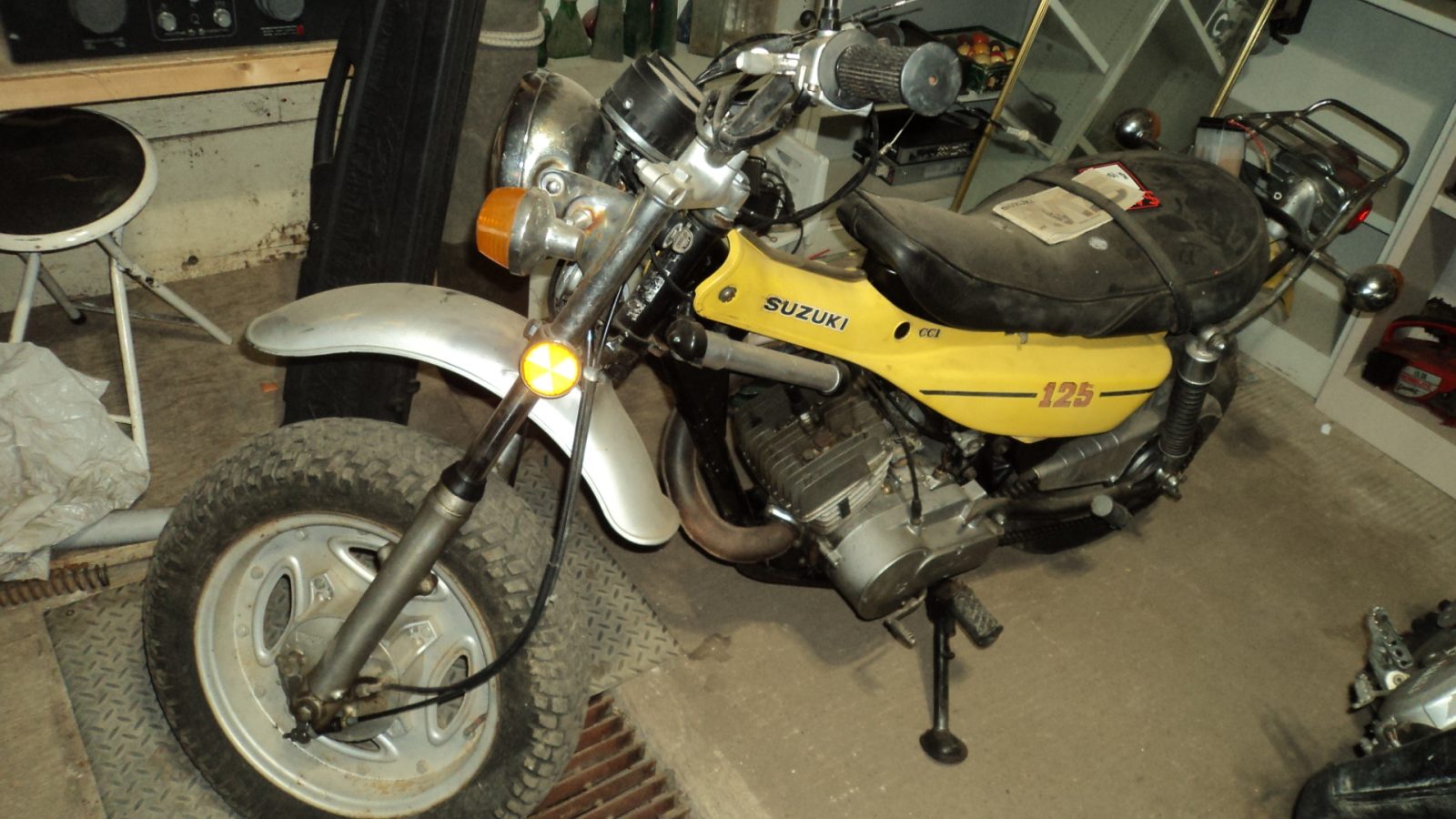 1974 Suzuki Complete bike RV125 photo