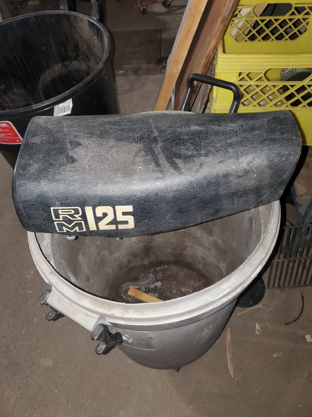 1979-1982 Suzuki Seat RM125 photo